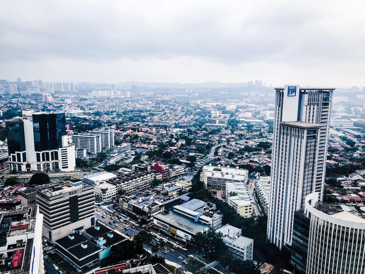 Chrisenbel Suites - Pinnacle Pj Petaling Jaya Eksteriør bilde